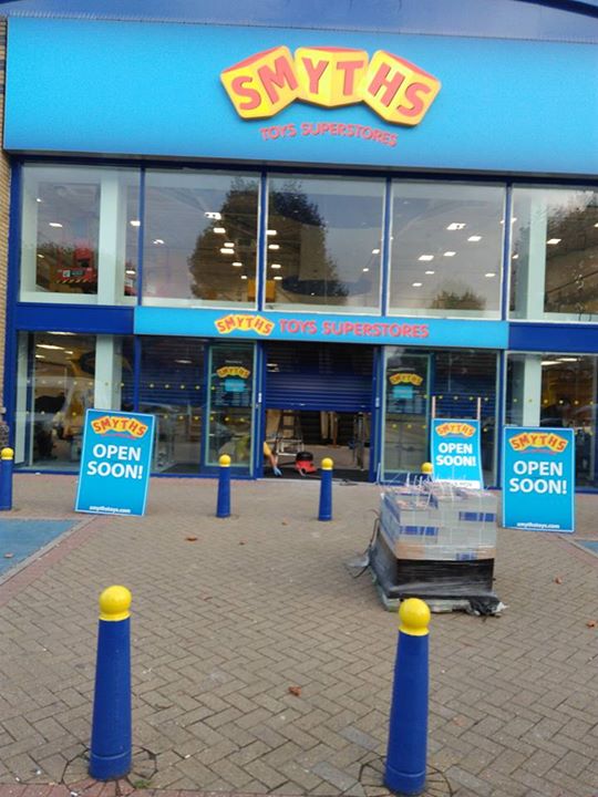 smyths toy shop ps4
