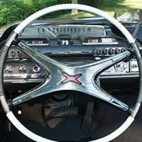 VAQ - Voitures Anciennes du Québec Inc