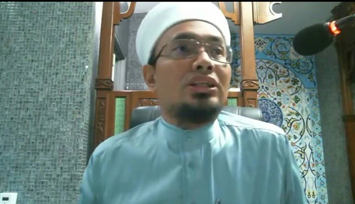 KULIAH ZOHOR HARI INI-USTAZ DR AZHAR MOHD ALI-TAFSIR 