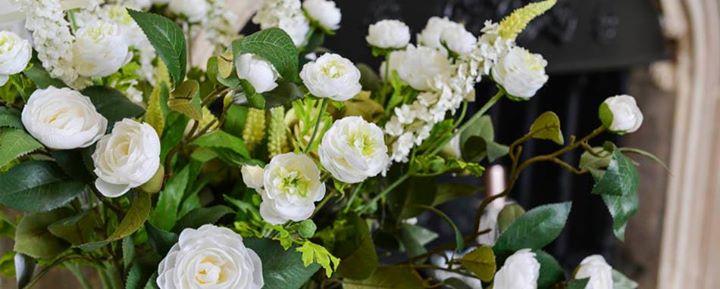 Floral Wedding Demonstration At Country Baskets Bristol