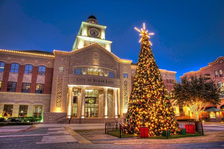 Christmas Tree Lighting at Sugar Land City Hall (Town Center), Sugar Land