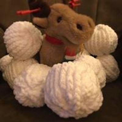 Graceful Knit Knots