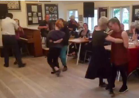 Bal pÃ¥ caféen at café nanas stue, sønderho Nanas stue sønderho