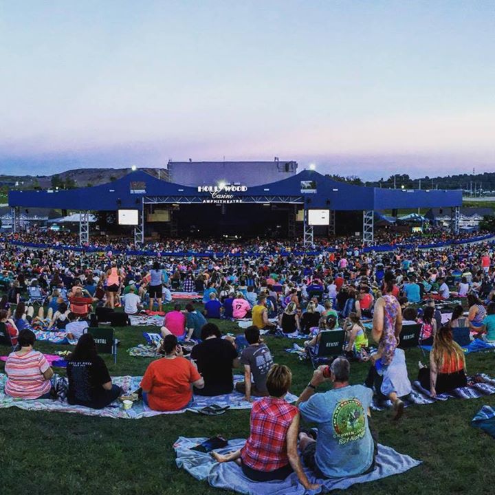 St Louis Hollywood Casino Amphitheater