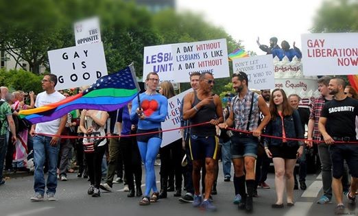 Day gay without