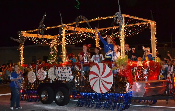 Cox Pensacola Christmas Parade At Downtown Pensacola, Pensacola