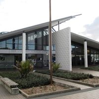New Lynn War Memorial Library
