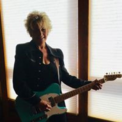 Lacy J Dalton