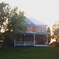 The Farmhouse on Whitefish Stage