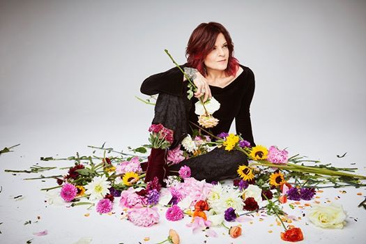 Rosanne Cash At Door Community Auditorium Fish Creek