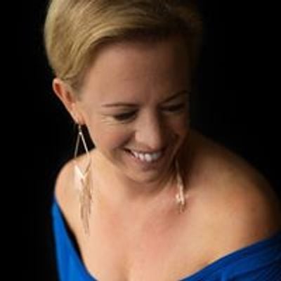 Harriet Moir - Entertainer / MC