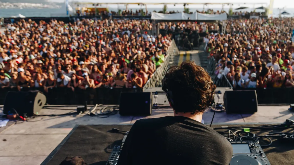 Tez Cadey in Paris, 13 December | Event in Paris | AllEvents