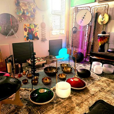 SoundHealingBath.ca logo