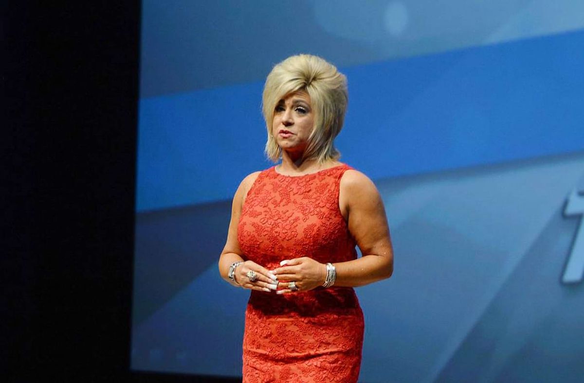Theresa Caputo, 7 November | Event in Akron | AllEvents