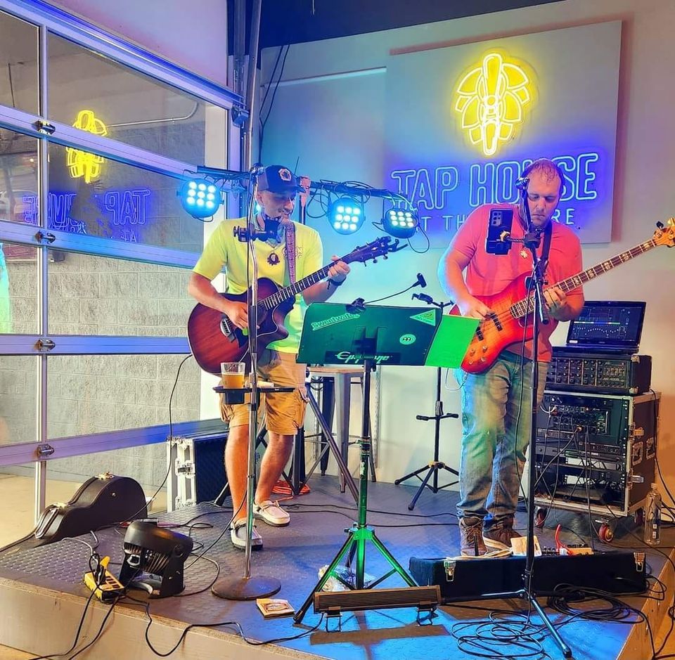 Green Sands Acoustic at the Tap House, Tap House at the Square, Saint