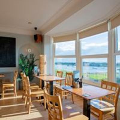 Gather Inn Bar and Kitchen with Guest Rooms