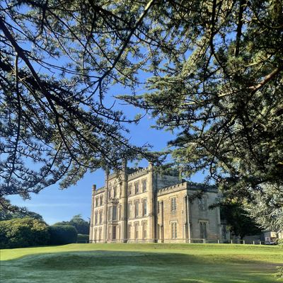 Wyatts Elvaston Castle logo