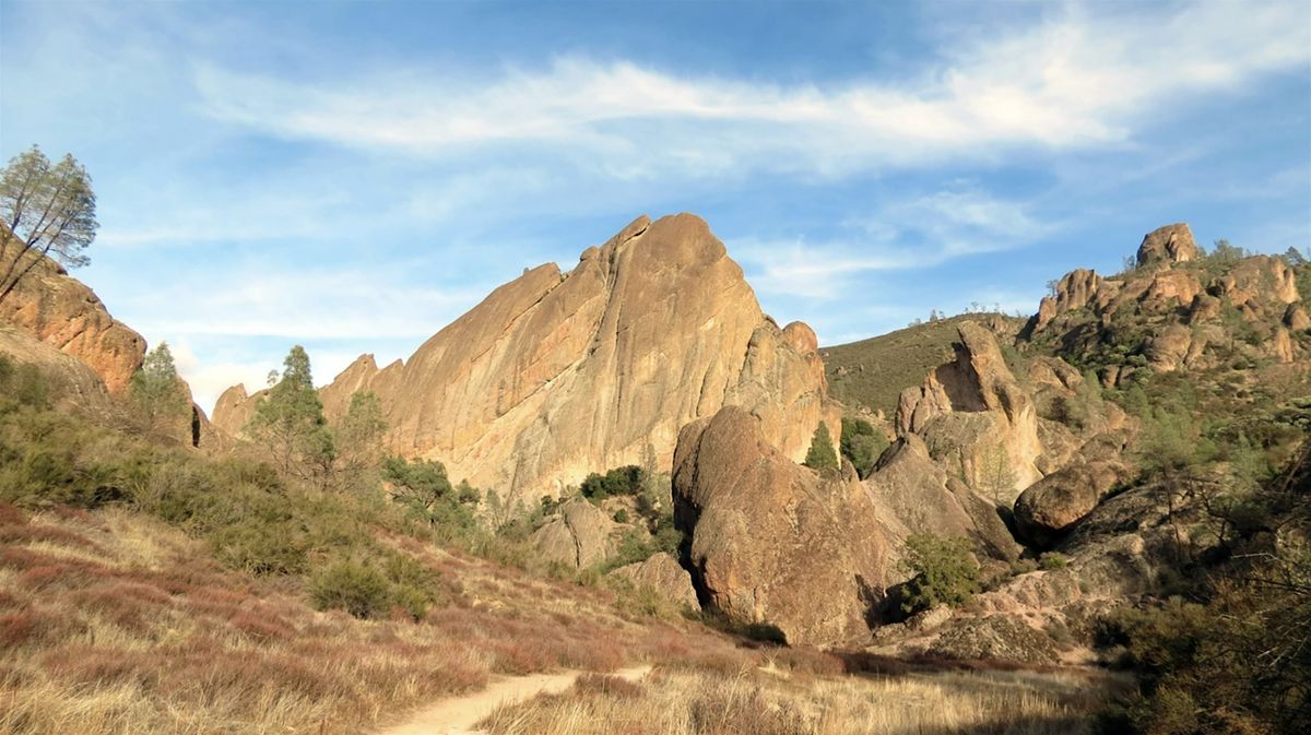 LO Central Coast | Piedras y Pajaros Hike