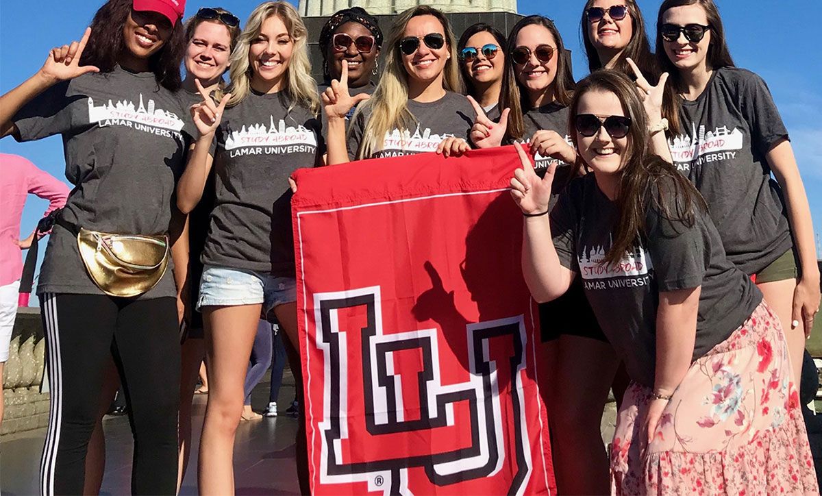 Parking UT Rio Grande Valley Vaqueros at at New Orleans Privateers Basketball - Doubleheader, 7 February | AllEvents