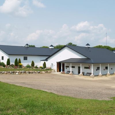 La Fleur Stables/Madison Riding Academy