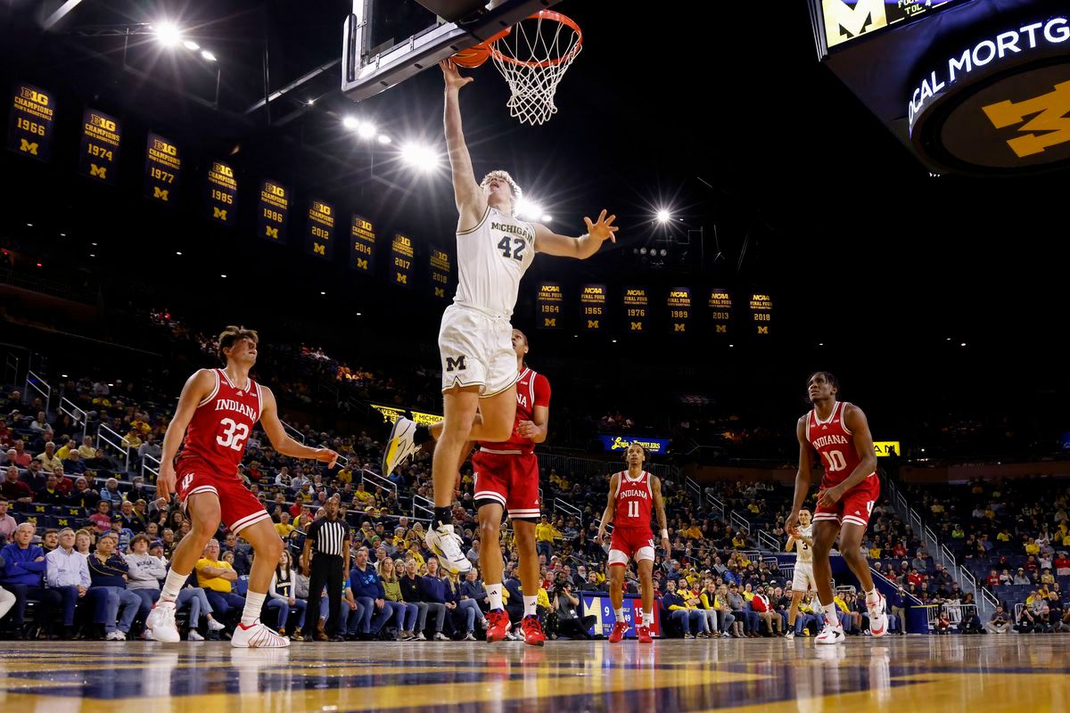 Indiana Hoosiers at Michigan Wolverines Mens Basketball at Crisler Center, 6 October | Event in Ann Arbor