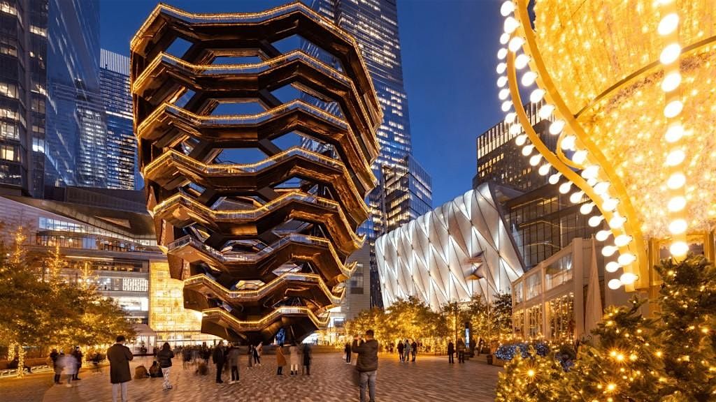 High Line & Hudson Yards Holiday Date Walk (20s, 30s, 40s Singles Stroll), 13 December | Event in New York