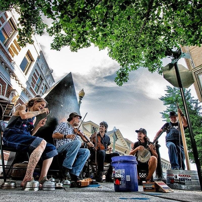 Mayor tries but fails to save new year's eve New Years Eve Dinner with Abby The Spoon Lady & the Tater Boys at Bright Box Theater, Winchester