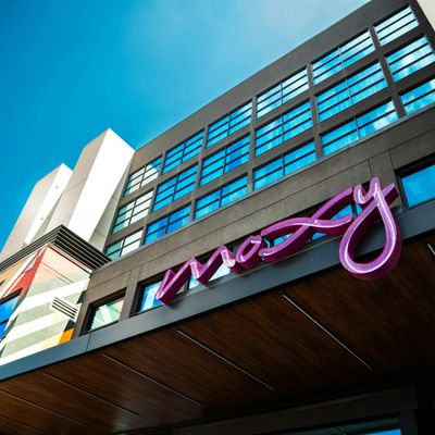 Moxy Virginia Beach Oceanfront logo