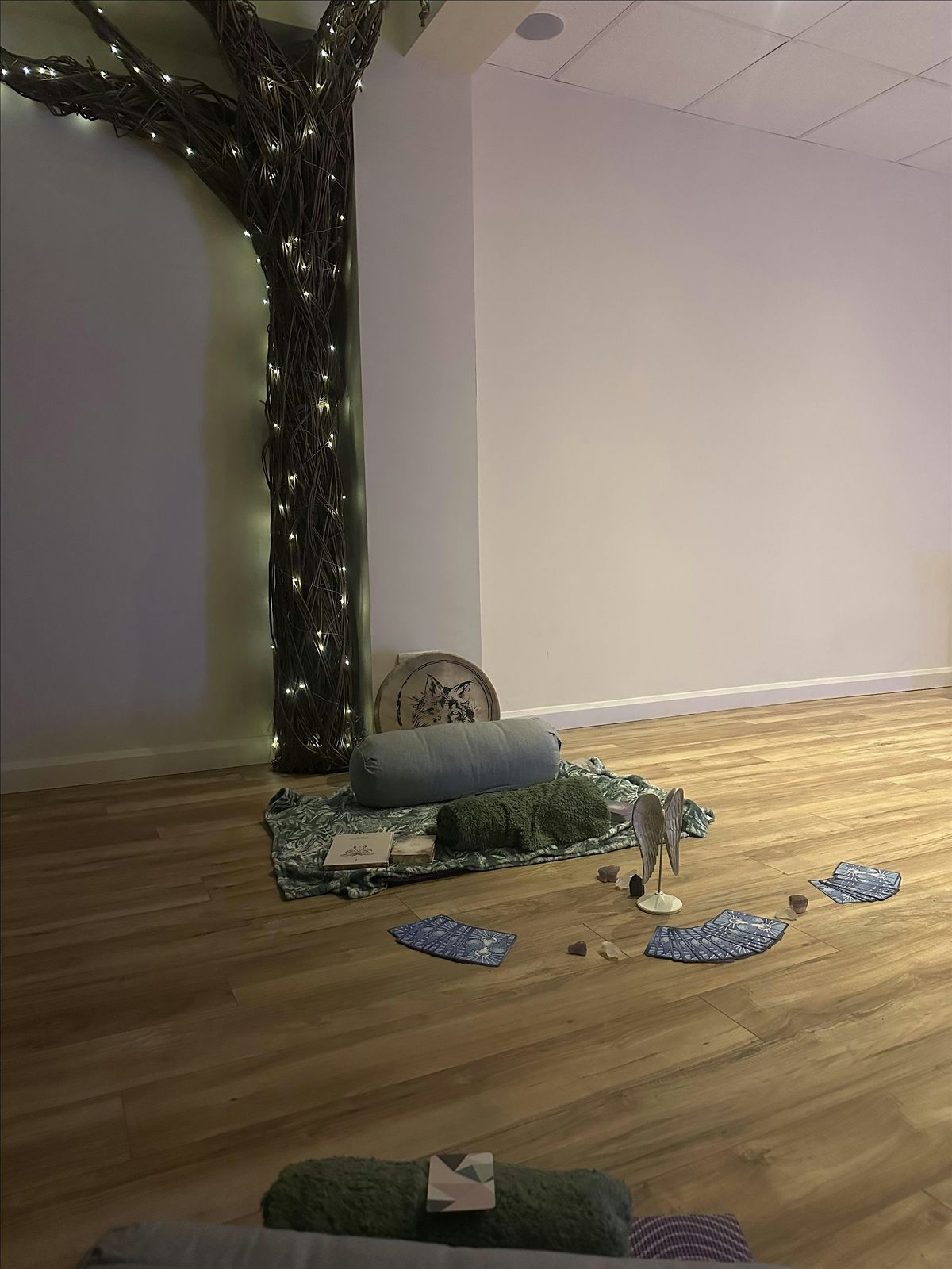 An Evening with Angels: Angelic Meditation & Guidance, 13 December | Event in Urmston | AllEvents