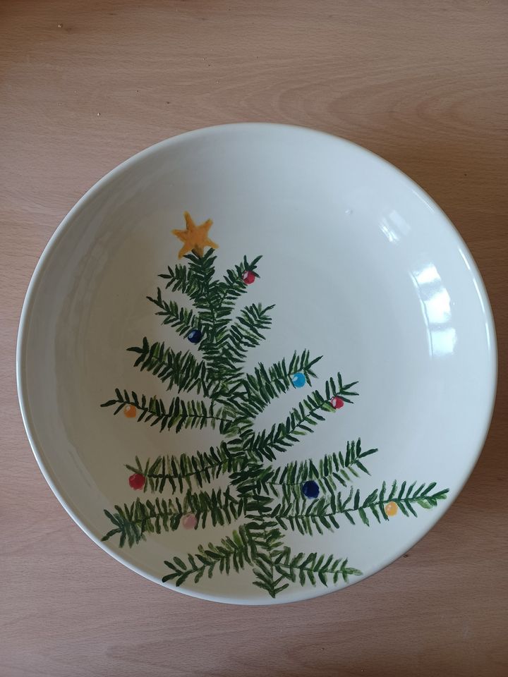 Christmas Pottery Painting evening, Lyde Green Community Centre