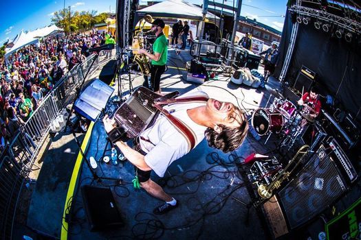 Alex Meixner Band Christmas Show Brauntex Theatre New Braunfels December 9 2021 Allevents In Christmas Shows Waco Tx 2021