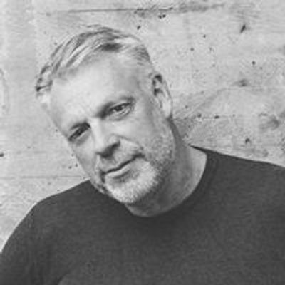 Att lyfta sig själv och andra - Tomas Gunnarsson