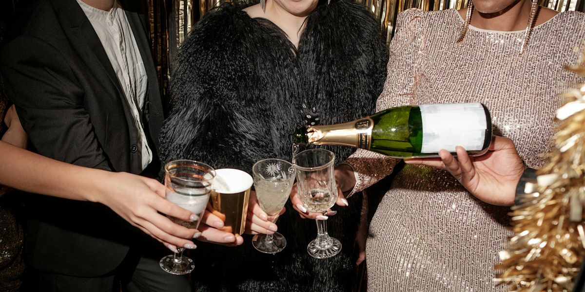 Queens of the Hall: NYE Drag Show + DJ Party, 31 December | Event in Portland | AllEvents