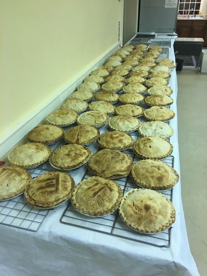 APPLE PIE FESTIVAL, 1535 Middle Road, Dummerston, VT, October 9 2025