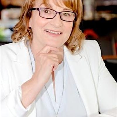 Violet Dhu