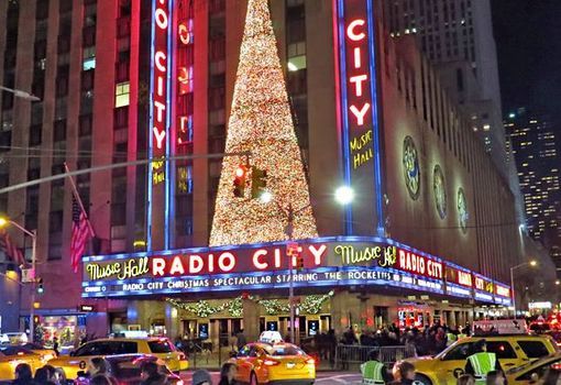 Radio City Christmas Spectacular Tickets Schedule Here New York New York January 2 2022 Allevents In Christmas In New York 2021
