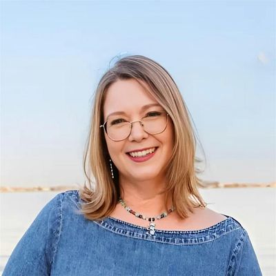 Leigh-Ann Larson, Grief Educator