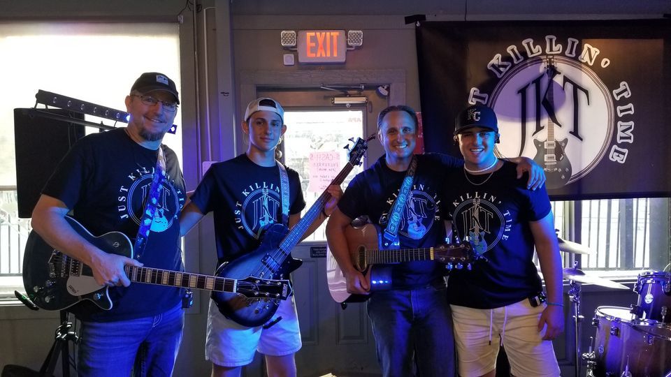 Just Killin Time at Slingers, Slinger’s Saloon, Grain Valley, November