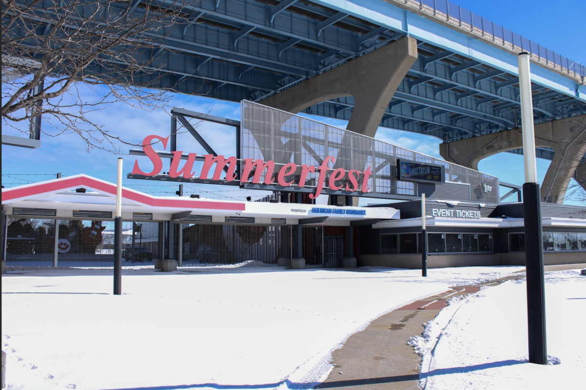 Parking Summerfest with Chicago, 5 July | Event in Milwaukee | AllEvents
