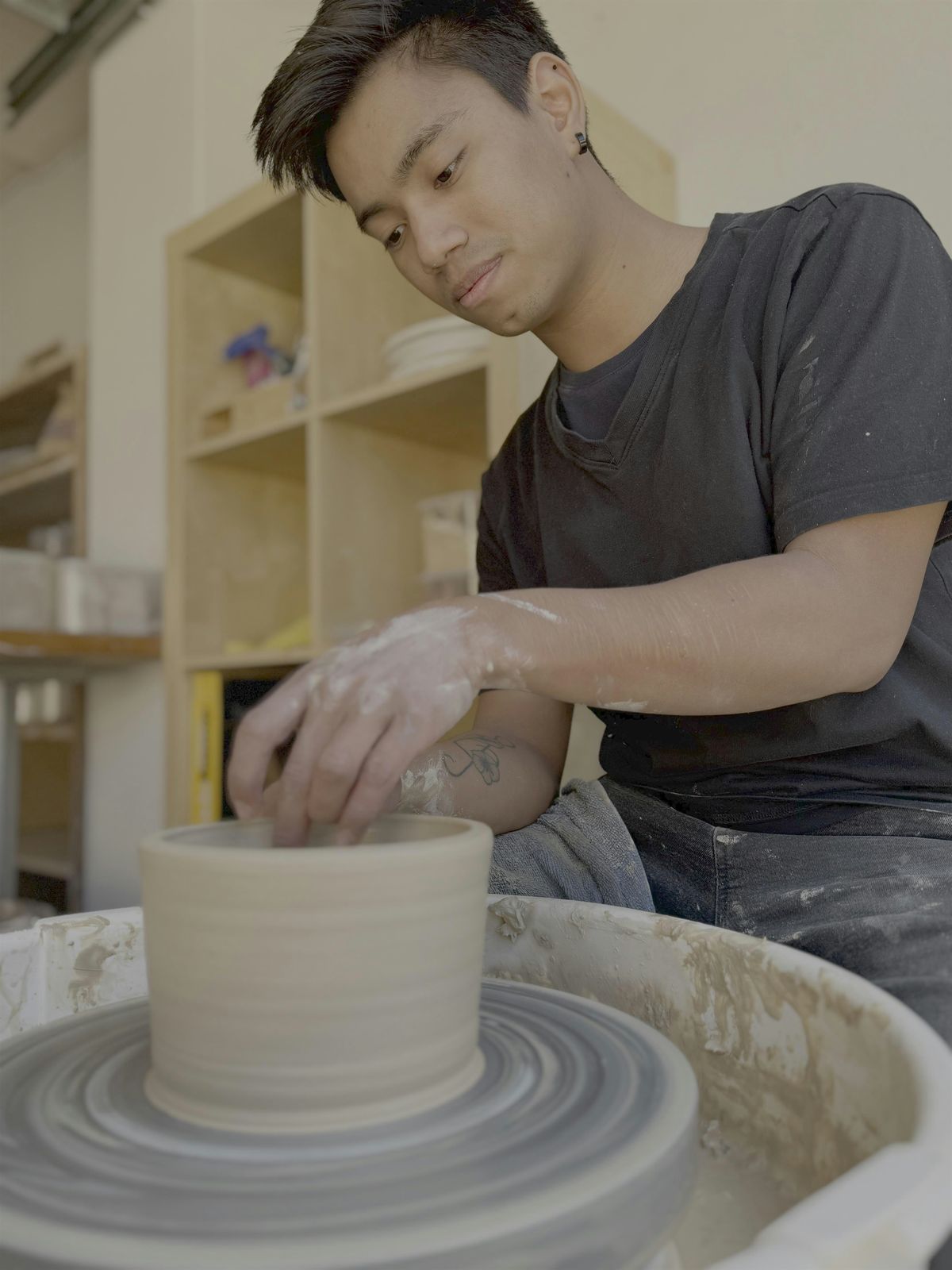 1-on-1 Wheel-Throwing Pottery Workshop, 5 December | Event in Perth | AllEvents