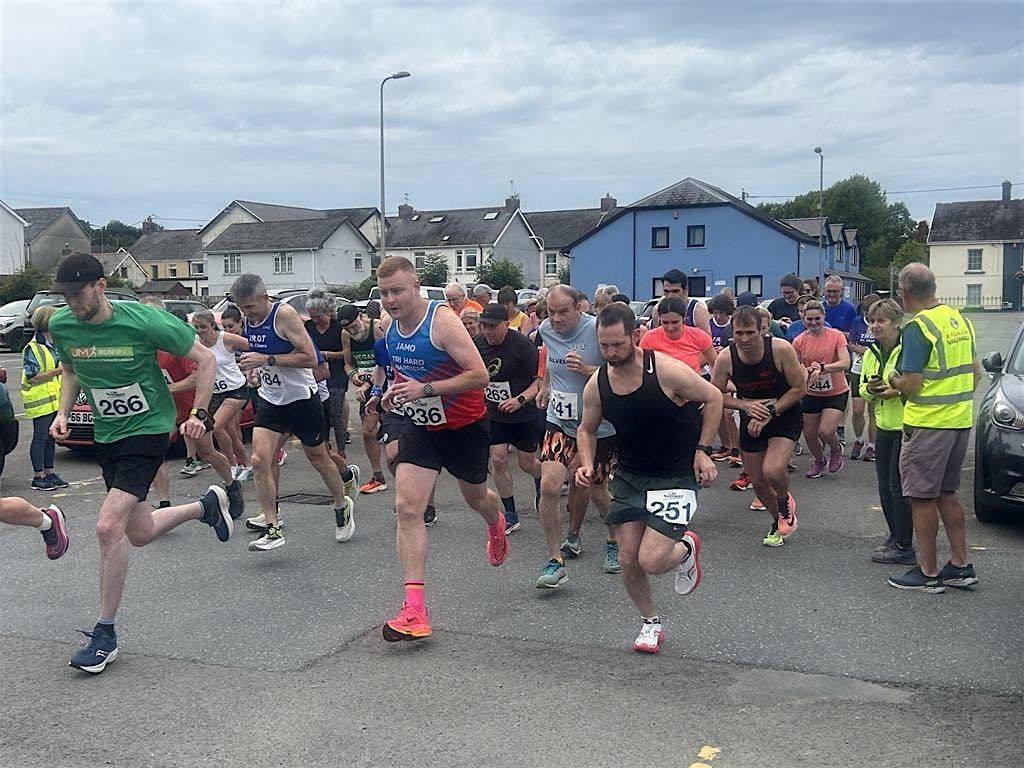 St Clears 10 and 5 mile Run for a Pie and Beer 2026, Coach & Horses ...