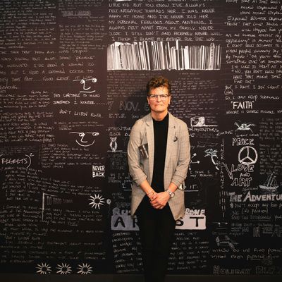 Ruth Crowe Artist Studio logo