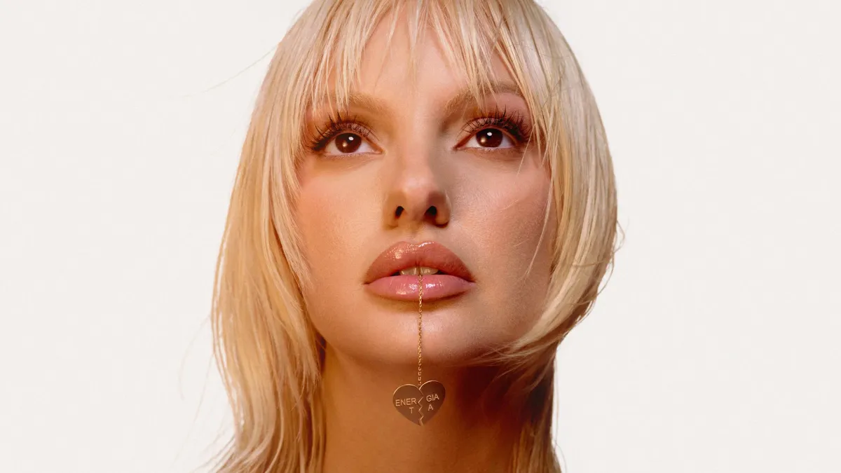 Alexandra Stan, Rednex, S.O.A.P., Melanie C, Vengaboys, Alice Deejay, Peter Andre, Paul Oakenfold, 2 Brothers On The 4th Floor, Mark 'Oh, Tina Cousins, Dr. Alban, Basic Element, Miio, Graaf, Da Buzz, Dr. Bombay, Safri Duo, The Outhere Brothers, Daisy Dee, Snow in Malmö, 26 July