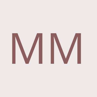 Maddie McCracken logo