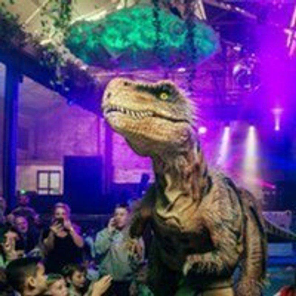 Heswall @ Heswall Hall  - Saturday 27th December, 27 December | Event in Birkenhead | AllEvents