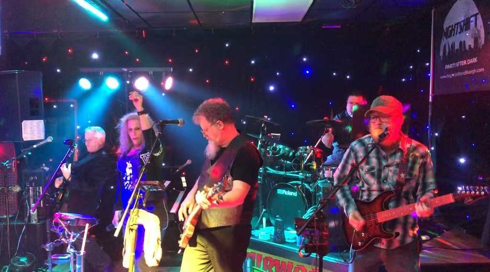 Night Shift at Wild Wings, Wild Wing Cafe Raleigh (7900 Brier Creek