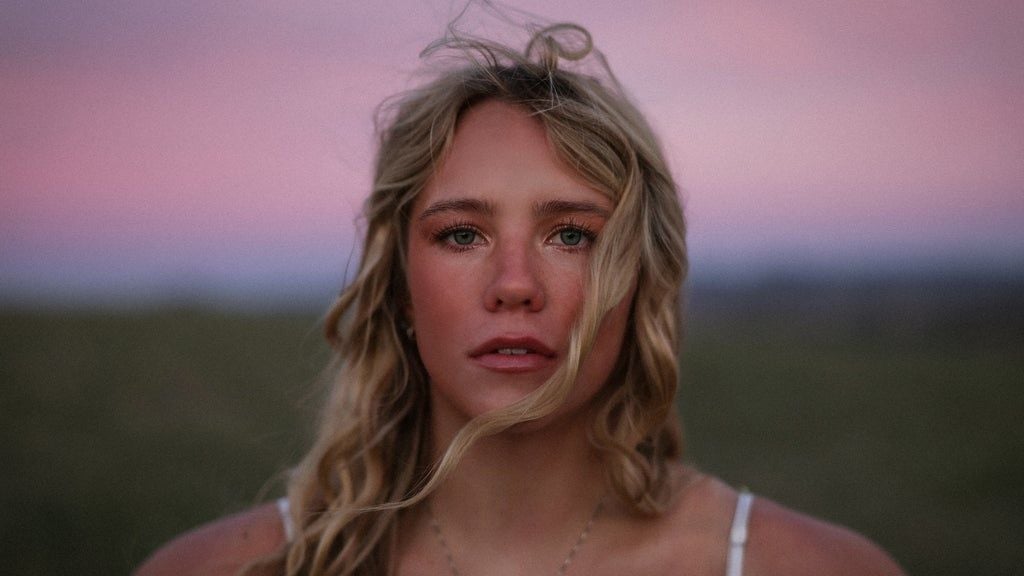 AVERY ANNA - LET GO LETTERS TOUR wsg Jenna Raine, 14 November | Event in Wyandotte | AllEvents