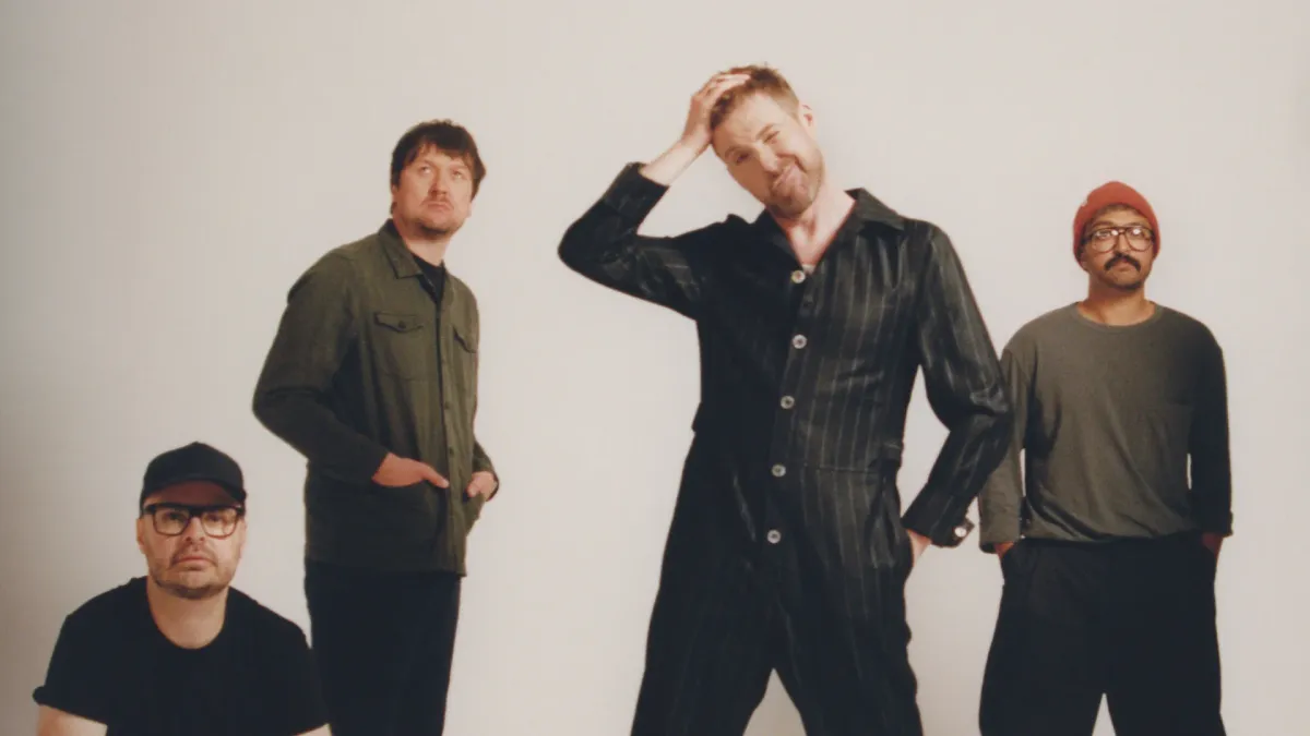 Kaiser Chiefs in Grange-over-sands, Cartmel Racecourse, Beetham, 26 ...