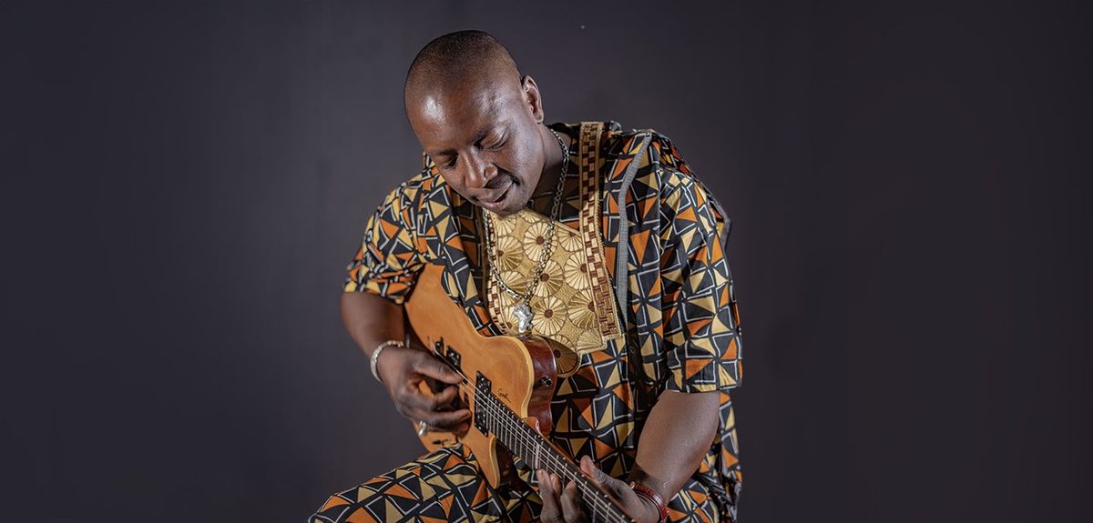 Vieux Farka Toure, 28 September | Event in Somerville | AllEvents