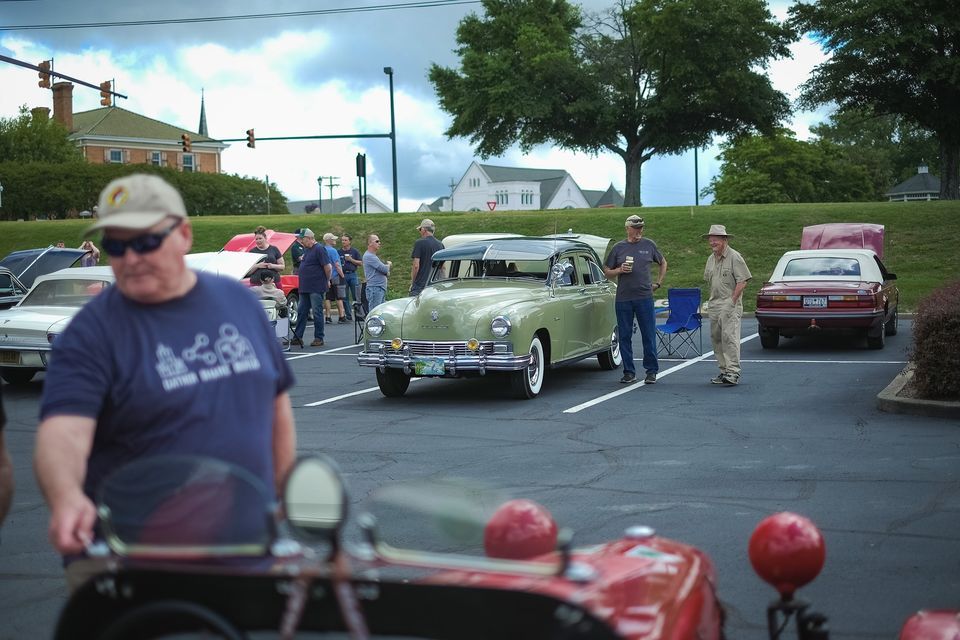 Greenwood Cars & Caffeine, 115 Hampton Ave, Greenwood, SC 29646, 11